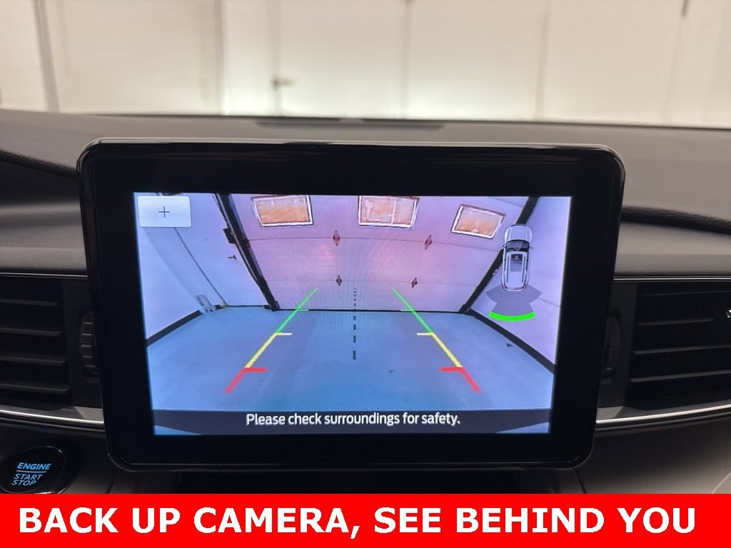 Used 2022 Ford Explorer XLT