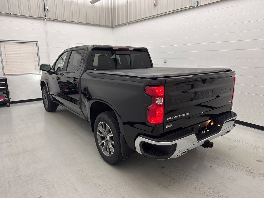 Used 2021 Chevrolet Silverado 1500 LT Truck
