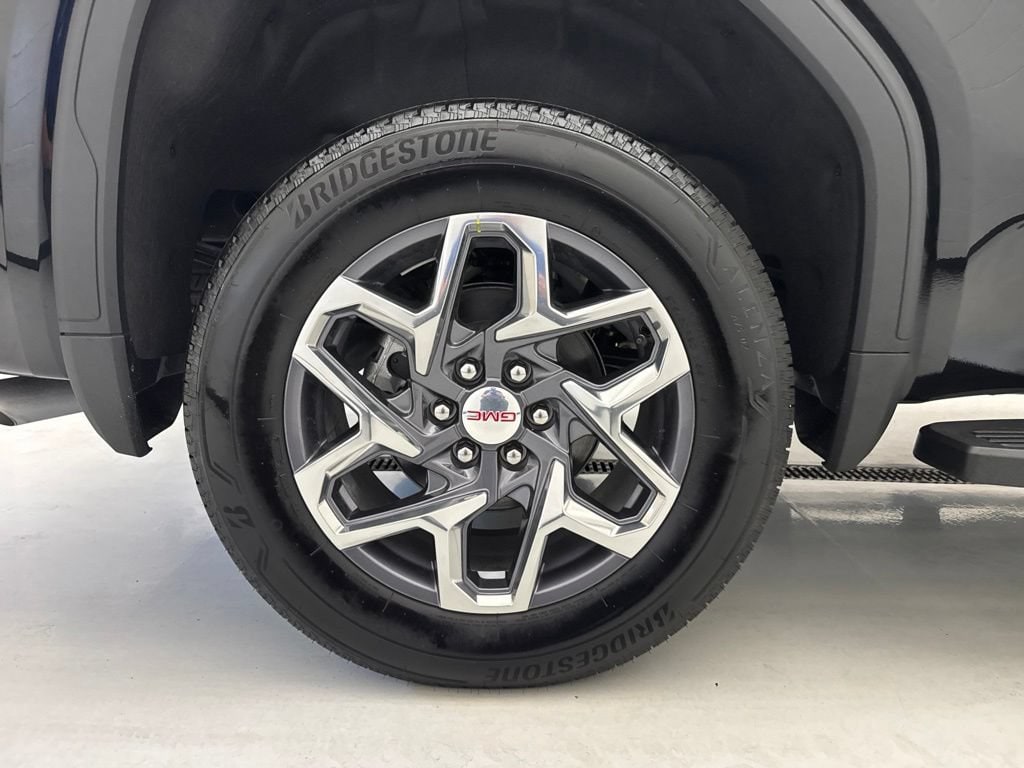 2026 GMC Sierra 1500 SLT - Photo 9