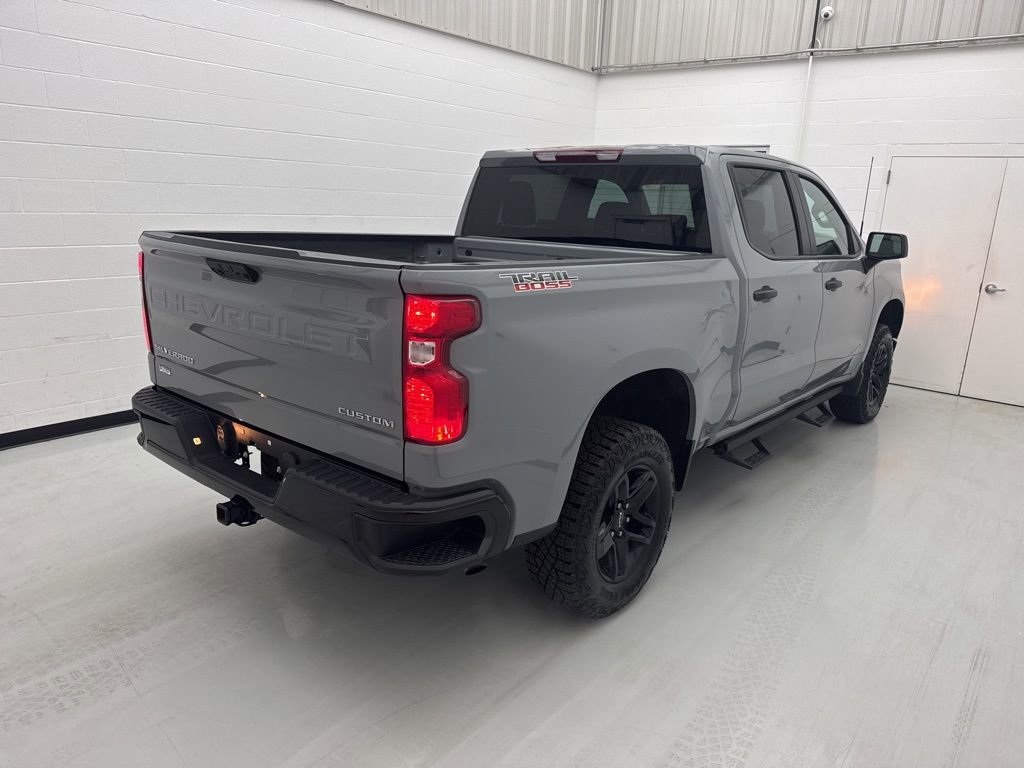 2024 Chevrolet Silverado 1500 Custom - Photo 10