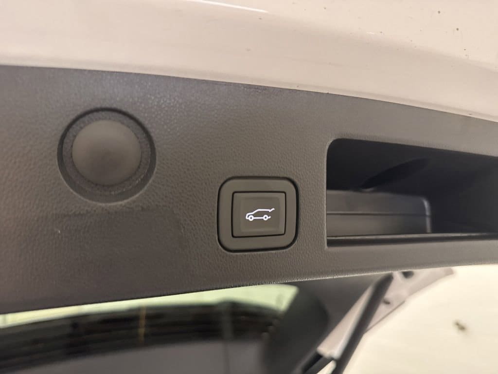 2026 GMC Terrain Elevation - Photo 8