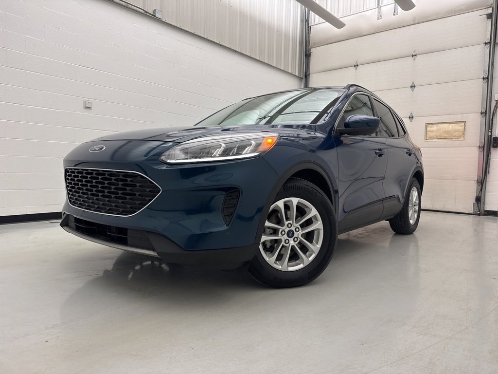 Used 2020 Ford Escape SE