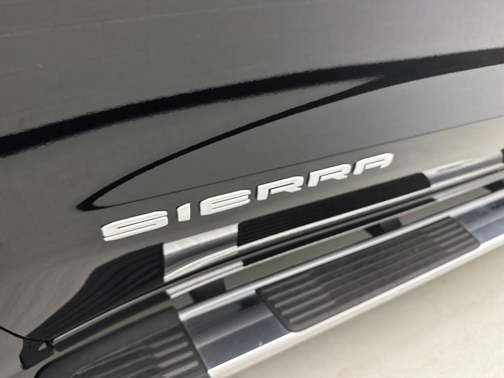 2026 GMC Sierra 1500 SLT - Photo 14