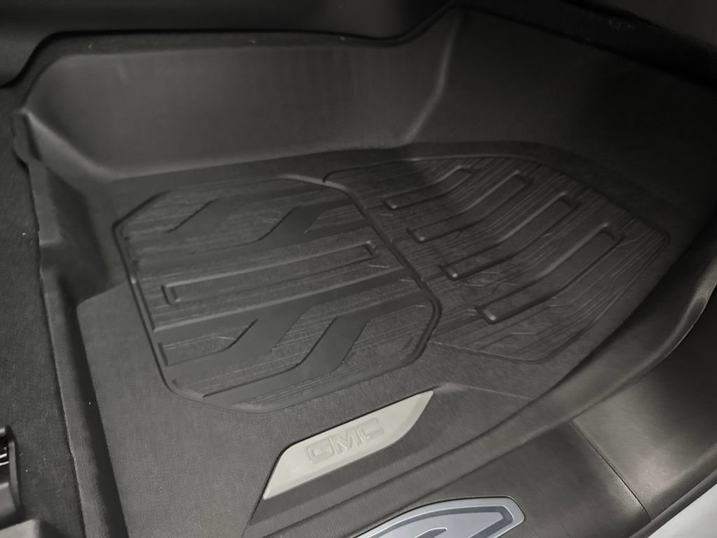 2026 GMC Sierra 1500 SLT - Photo 67