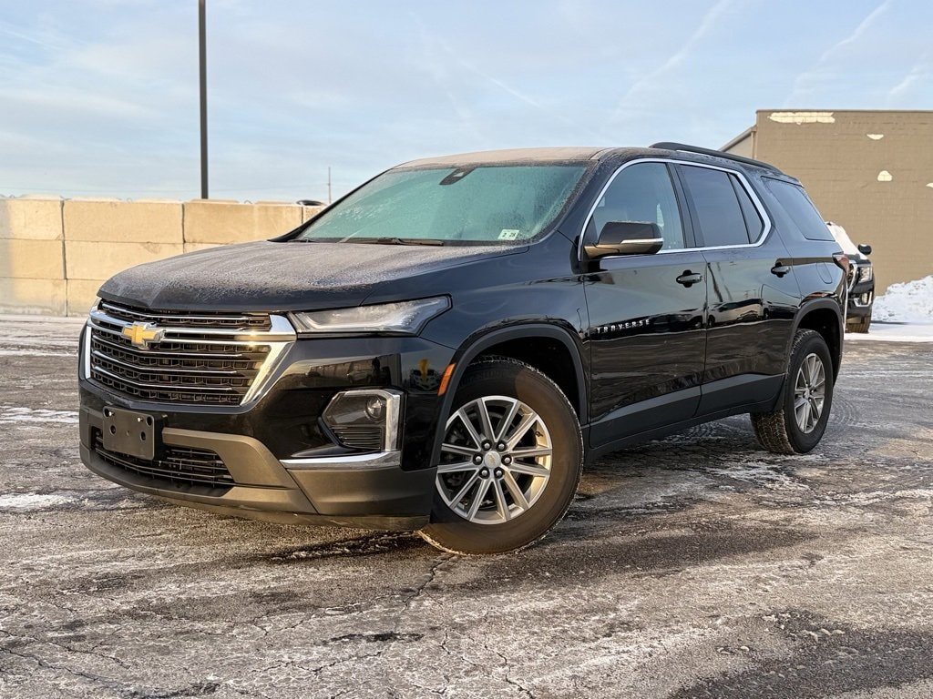 Used 2023 Chevrolet Traverse LT Leather SUV