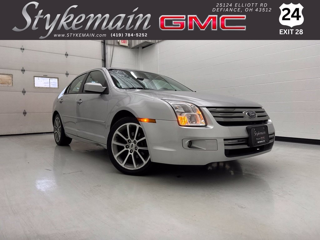 Used 2009 Ford Fusion SE with VIN 3FAHP07Z09R156965 for sale in Defiance, OH