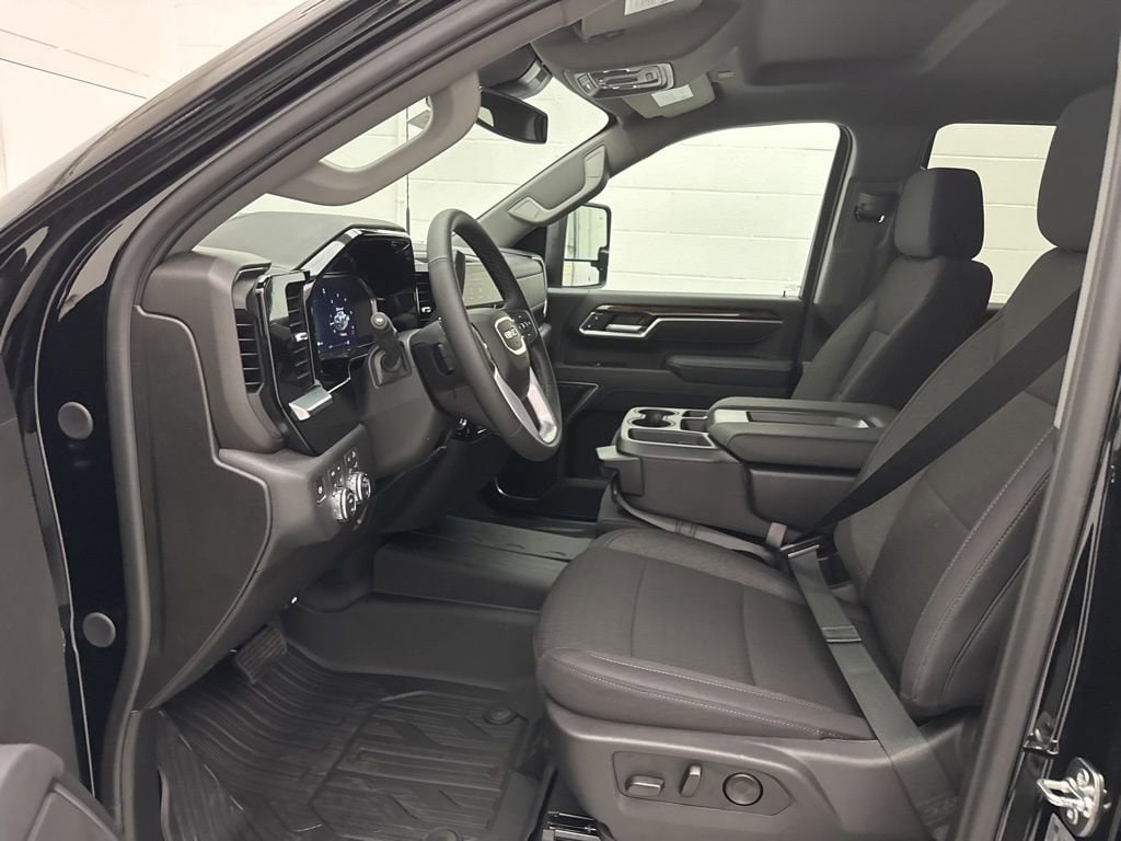 2026 GMC Sierra 2500HD SLE - Photo 18