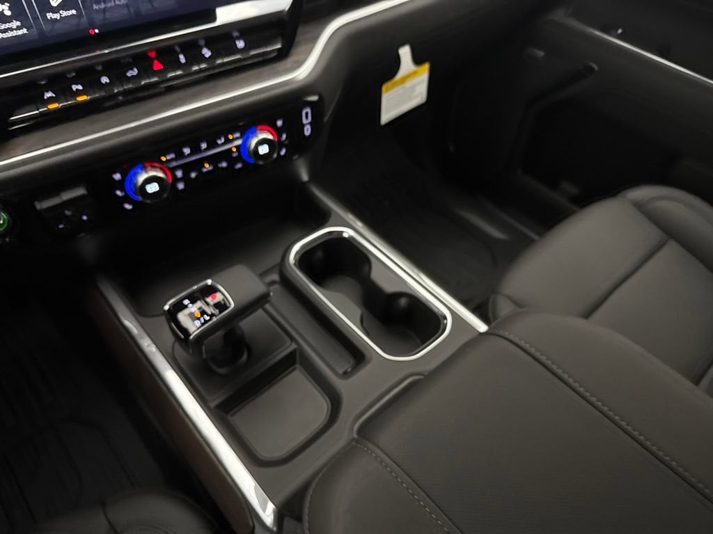 2026 GMC Sierra 1500 SLT - Photo 19