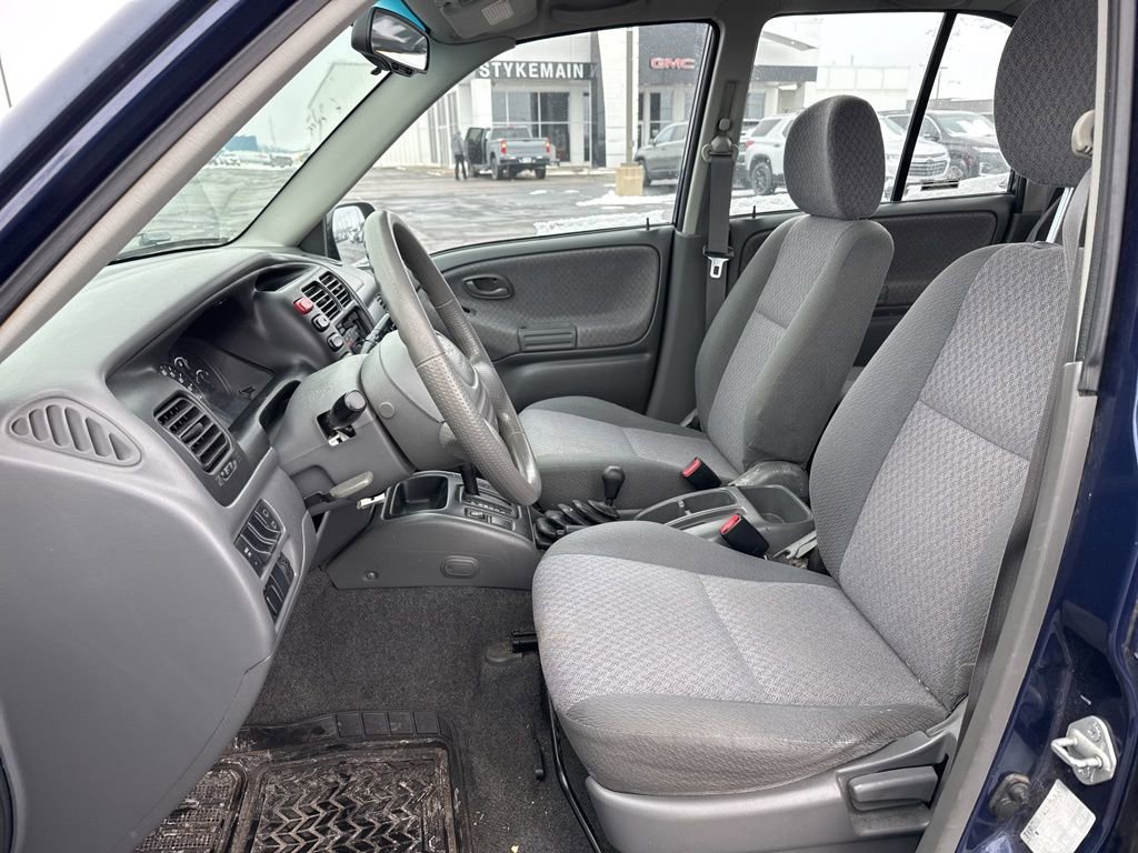 2000 Chevrolet Tracker Base - Photo 13