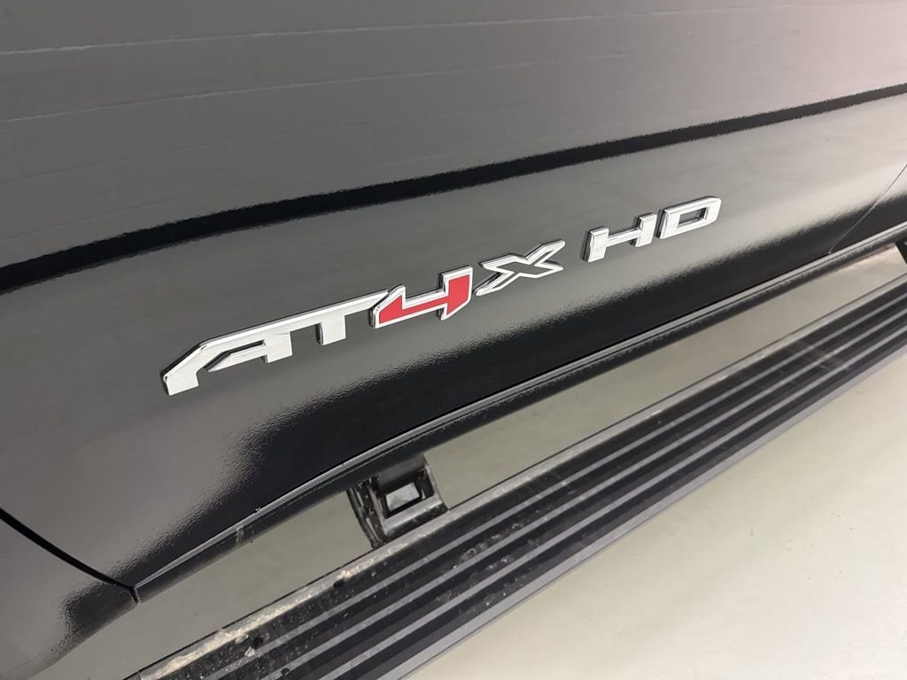 2026 GMC Sierra 2500HD AT4X - Photo 13