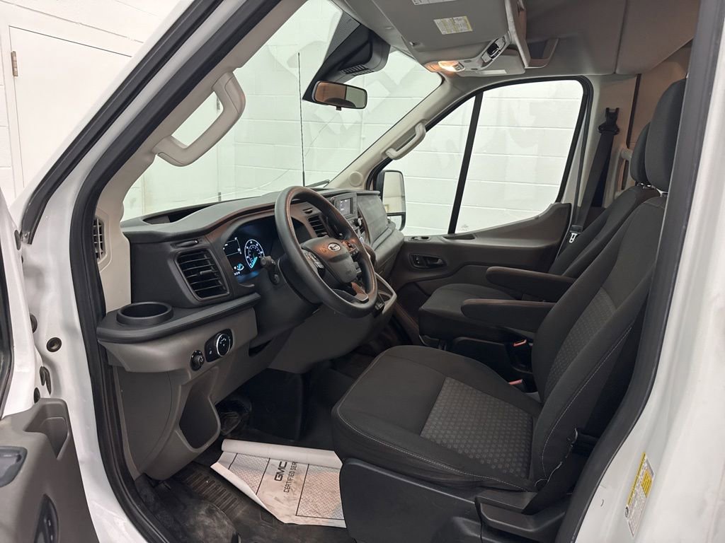 2020 Ford Transit Passenger Van XL - Photo 18
