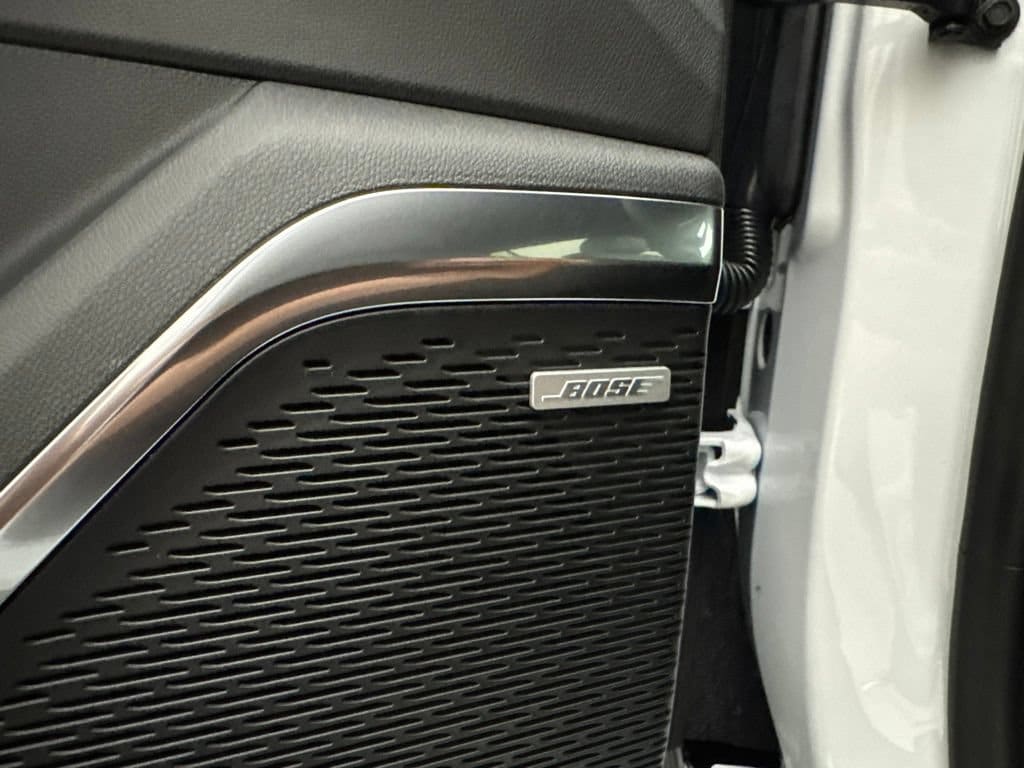 2026 GMC Acadia Elevation - Photo 25