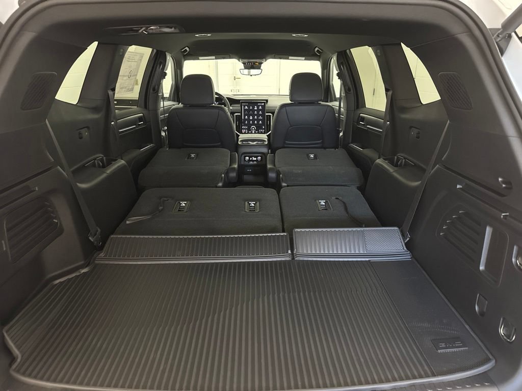 2026 GMC Acadia Elevation - Photo 8