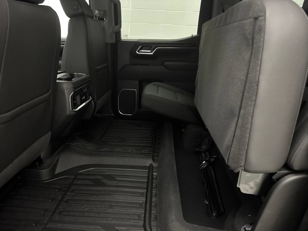2026 GMC Sierra 1500 SLT - Photo 60