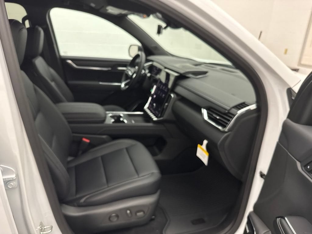 2026 GMC Acadia Elevation - Photo 64