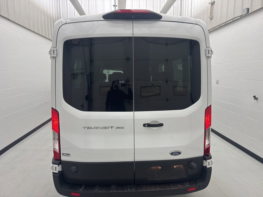 2020 Ford Transit Passenger Van XL - Photo 8