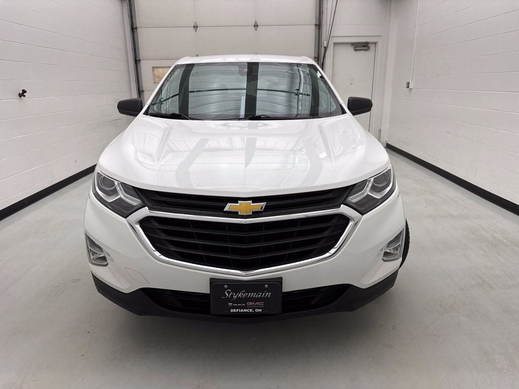 Used 2020 Chevrolet Equinox LS with VIN 3GNAXSEV2LS724941 for sale in Defiance, OH