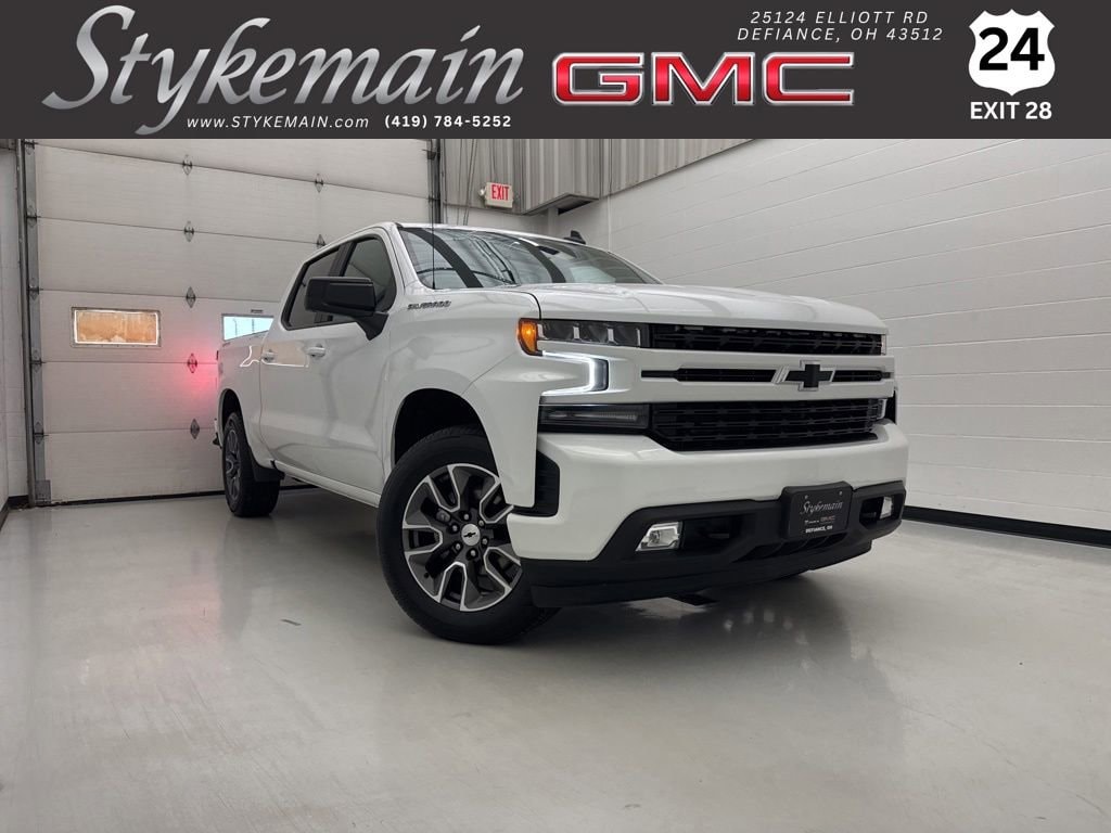 2022 Chevrolet Silverado 1500 RST 4X4 Crew Cab Short Box's photo