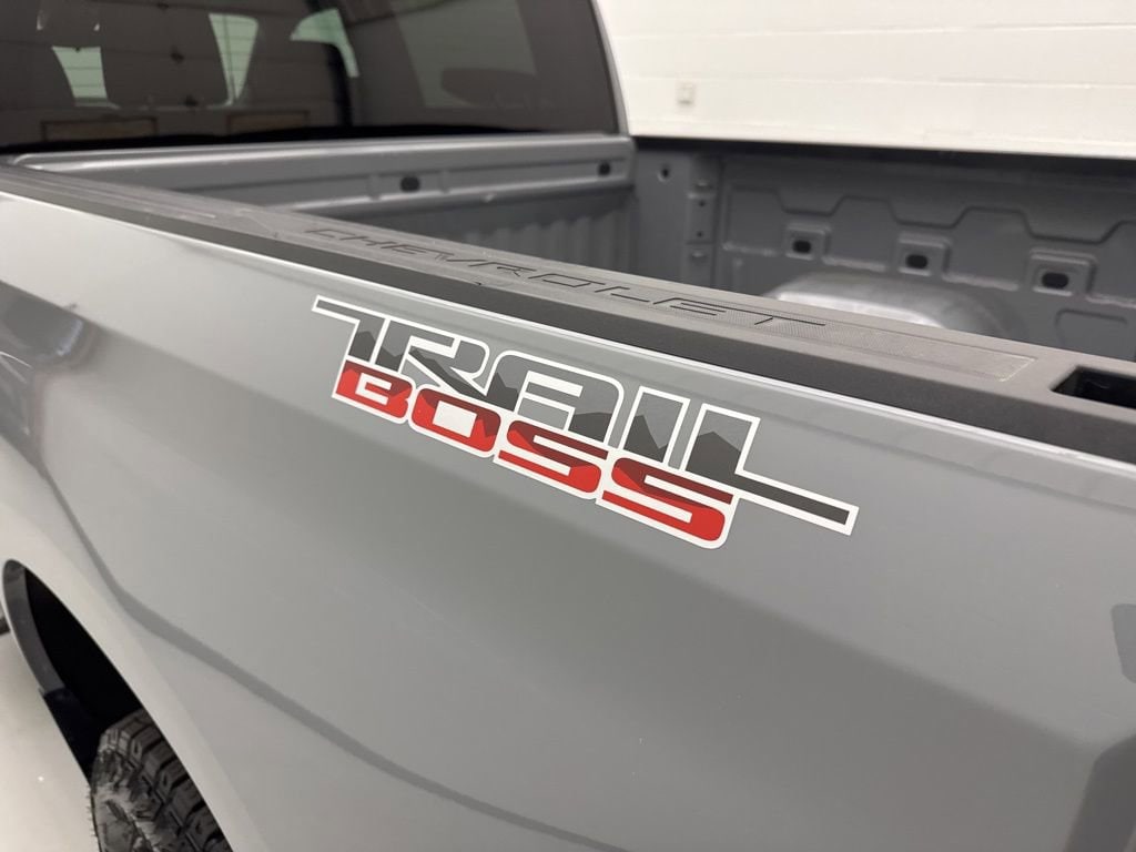 2024 Chevrolet Silverado 1500 Custom - Photo 14