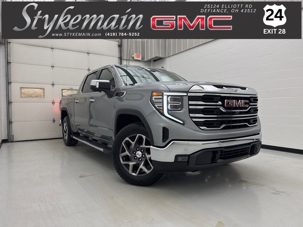 2025 GMC Sierra 1500 SLT's photo