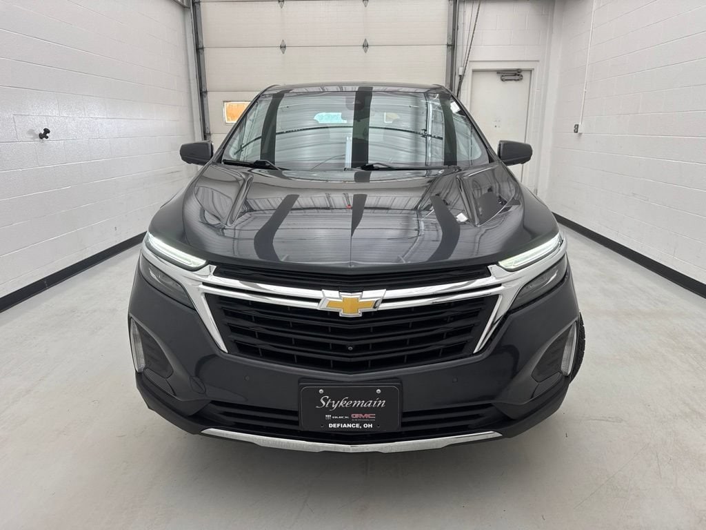 Used 2022 Chevrolet Equinox LT with VIN 2GNAXUEV5N6147271 for sale in Defiance, OH