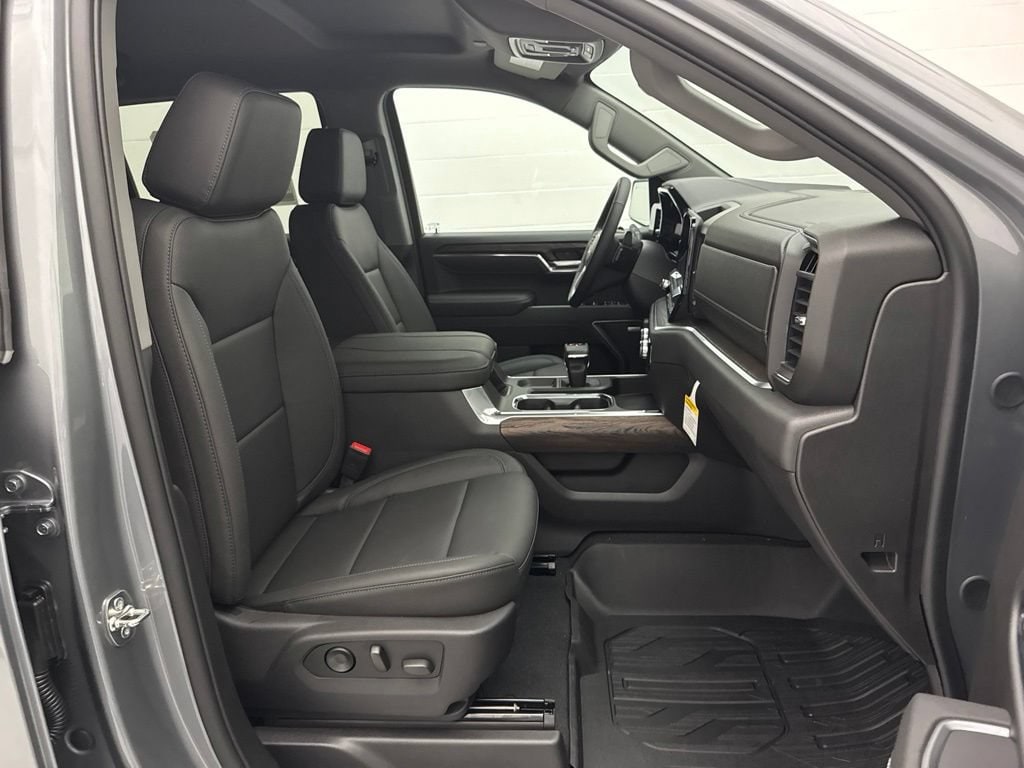 2026 GMC Sierra 1500 SLT - Photo 65