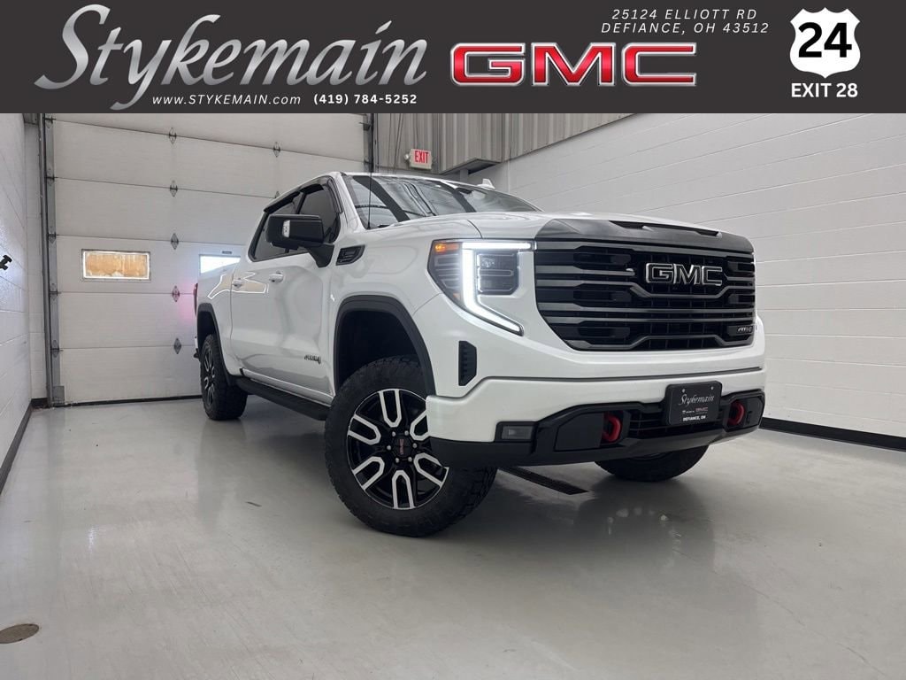 2022 GMC Sierra AT4 4WD Crew Cab Short Box's photo