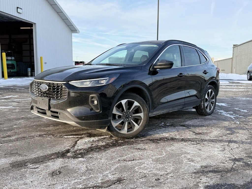 Used 2024 Ford Escape Platinum
