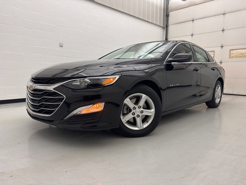 Used 2024 Chevrolet Malibu FL Car