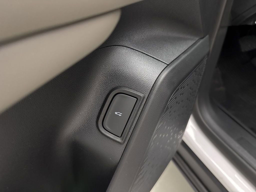 2026 GMC Terrain Elevation - Photo 24