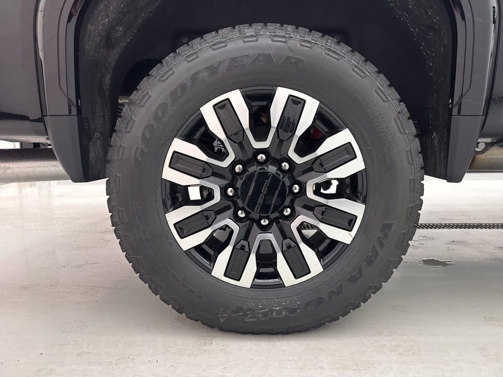 2026 GMC Sierra 2500HD Denali Ultimate - Photo 10