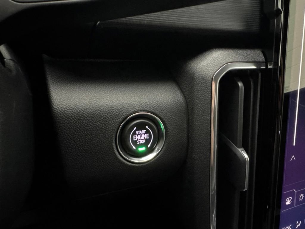 2026 GMC Acadia Elevation - Photo 47