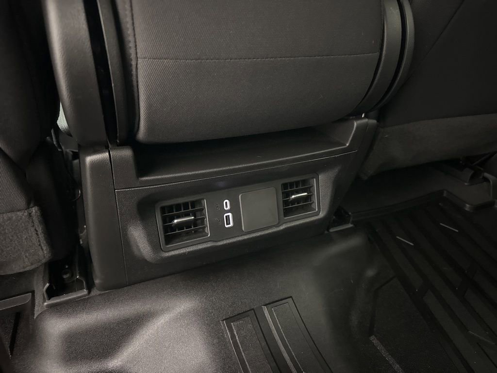2024 Chevrolet Silverado 1500 Custom - Photo 35