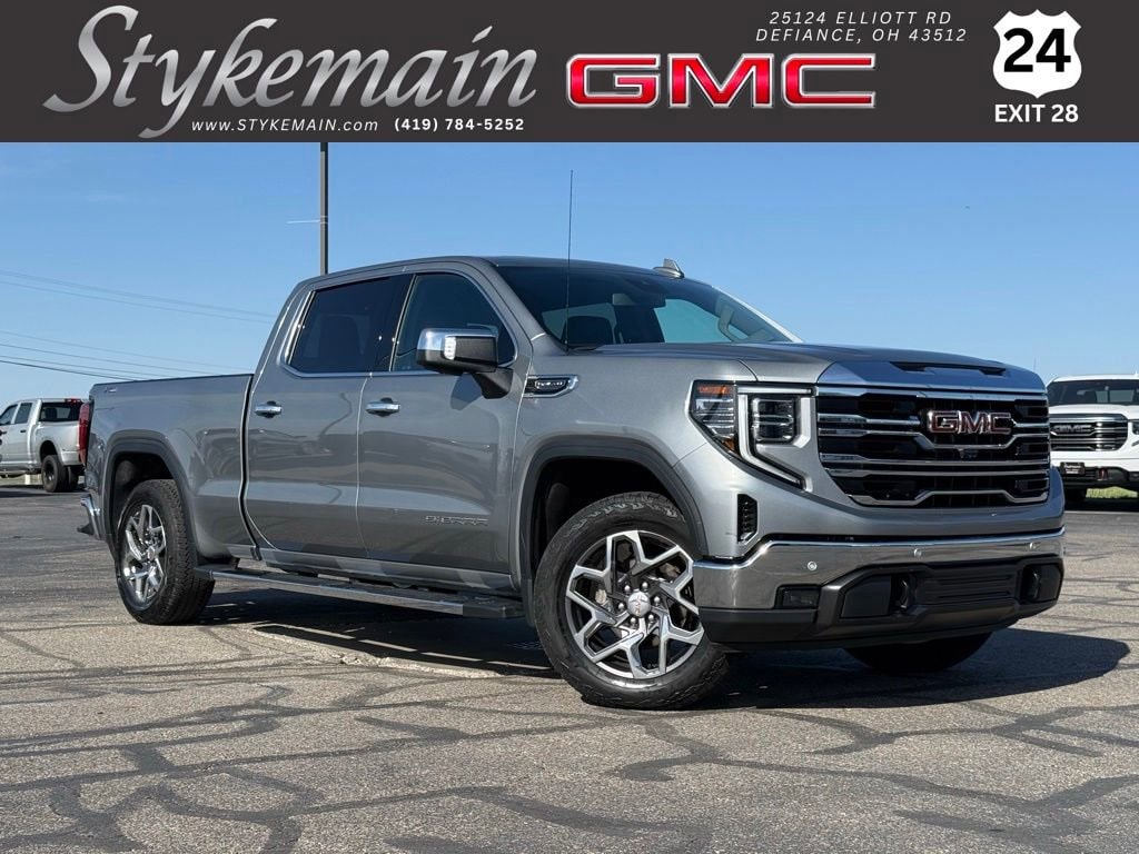 2024 GMC Sierra 4WD Crew Cab Short Box SLT's photo