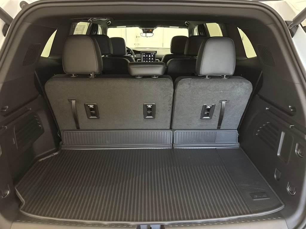 2026 GMC Acadia Elevation - Photo 6