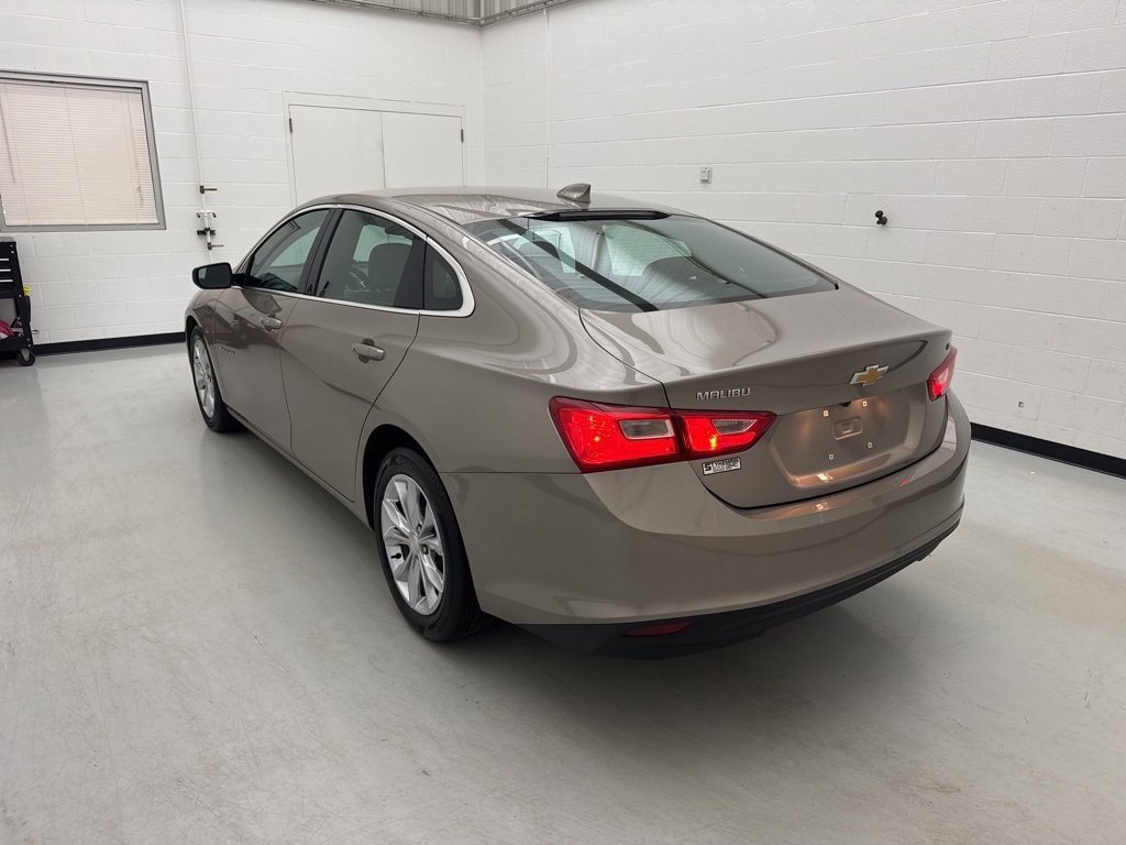 Used 2023 Chevrolet Malibu LT Car