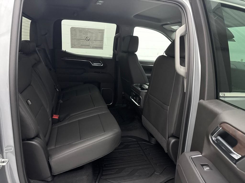 2026 GMC Sierra 1500 SLT - Photo 62