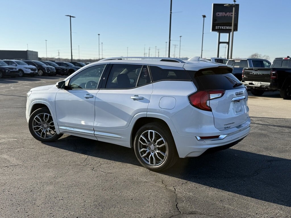 Used 2023 GMC Terrain Denali SUV