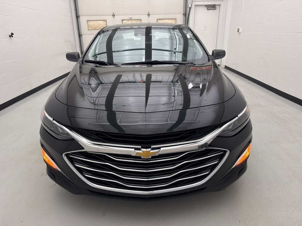 Used 2024 Chevrolet Malibu FL Car