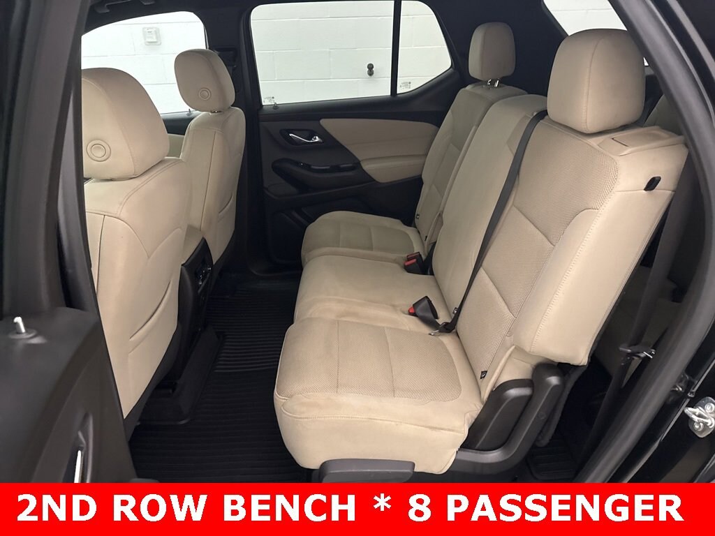 Used 2022 Chevrolet Traverse LS SUV