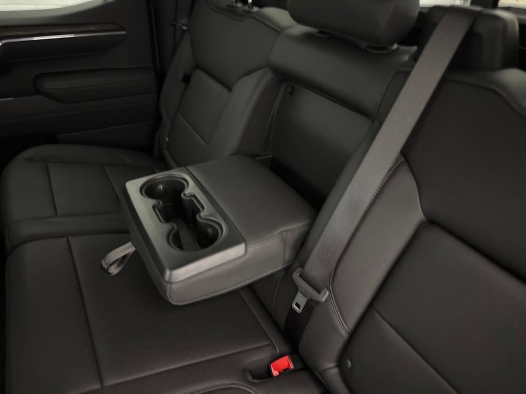 2026 GMC Sierra 1500 SLT - Photo 58