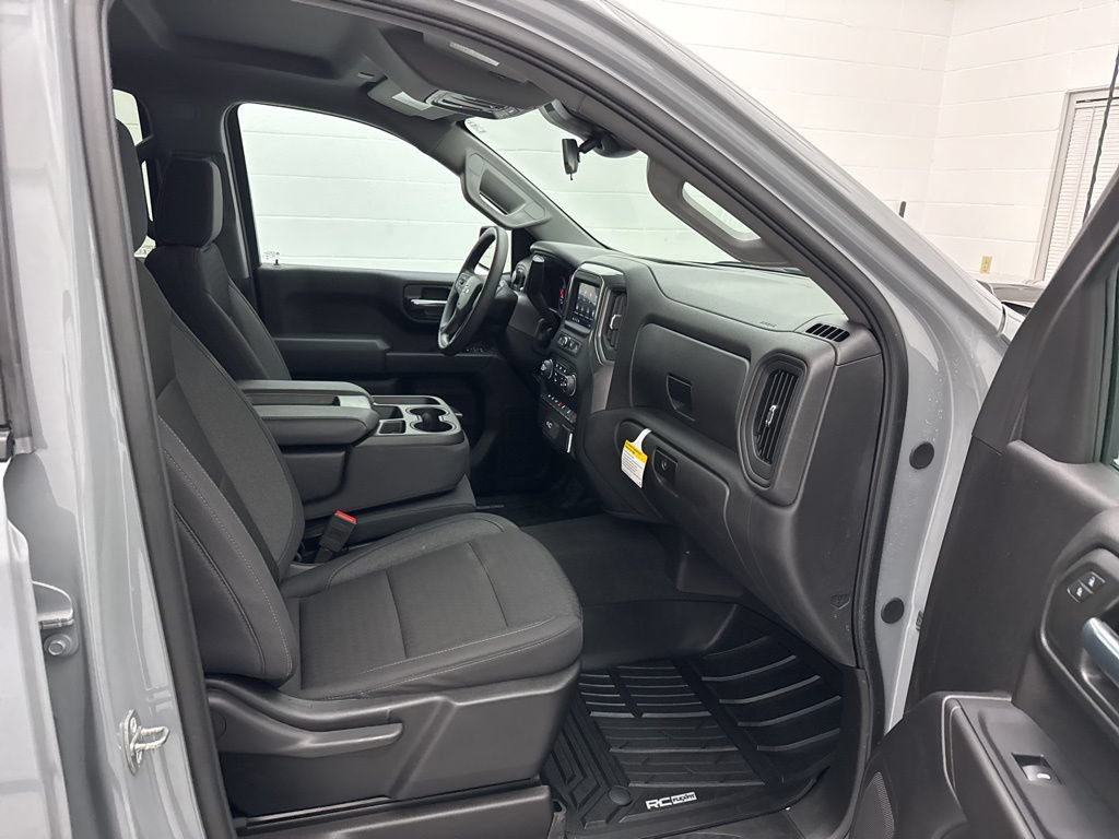 2024 Chevrolet Silverado 1500 Custom - Photo 40