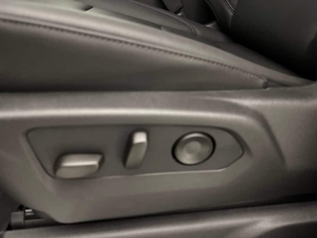 2026 GMC Sierra 1500 SLT - Photo 22