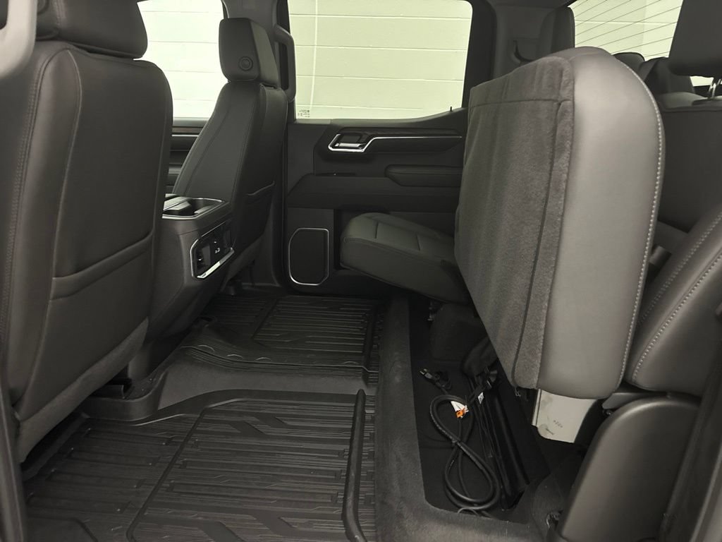 2026 GMC Sierra 1500 SLT - Photo 57