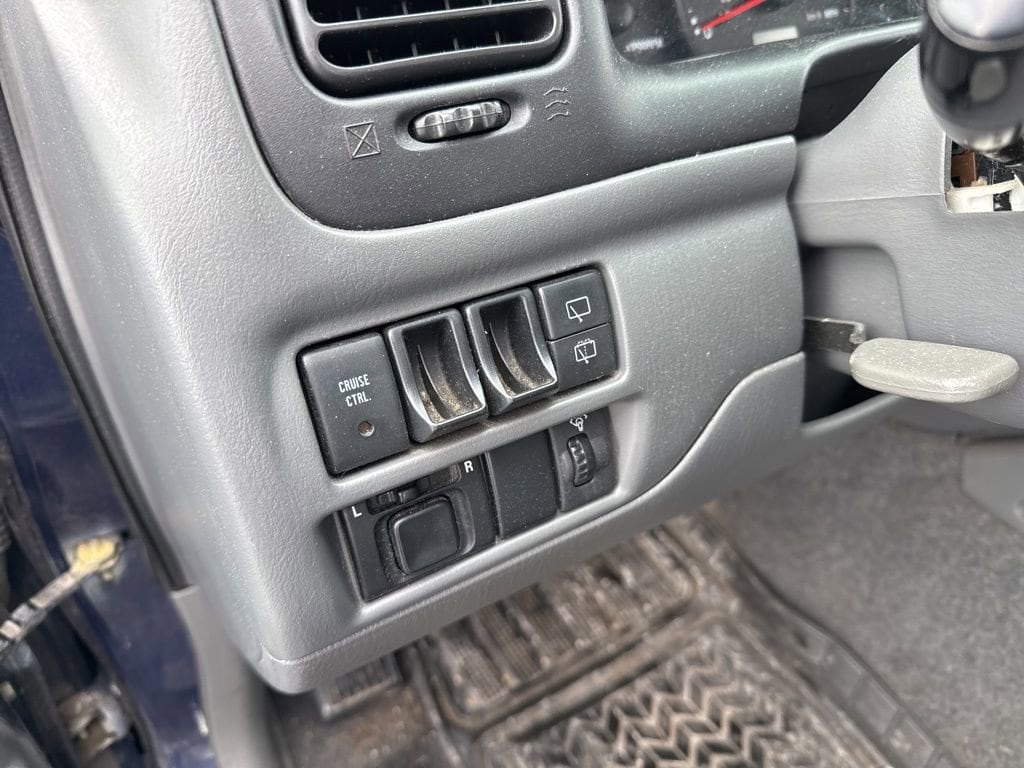 2000 Chevrolet Tracker Base - Photo 15