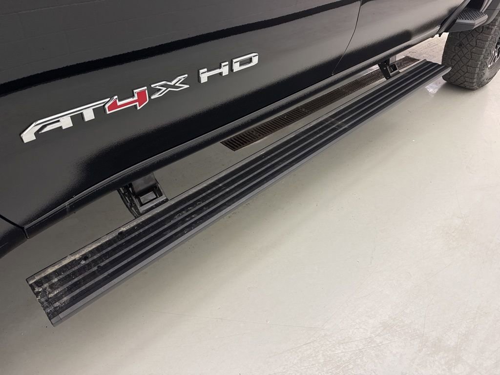 2026 GMC Sierra 2500HD AT4X - Photo 14