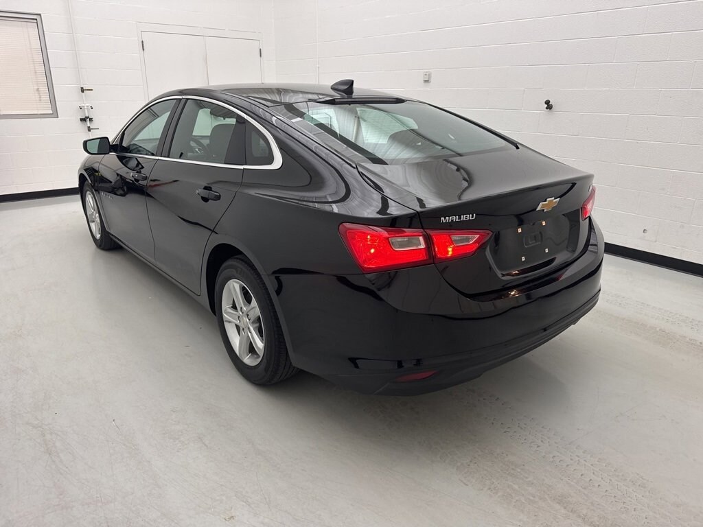 Used 2024 Chevrolet Malibu FL Car
