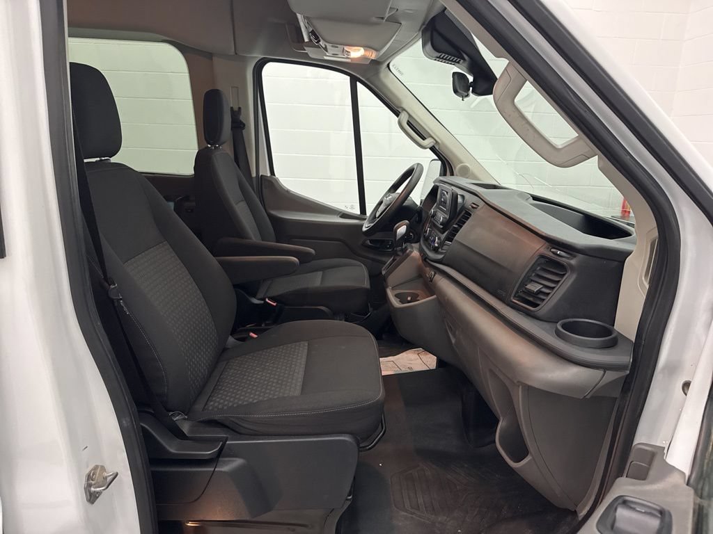 2020 Ford Transit Passenger Van XL - Photo 30