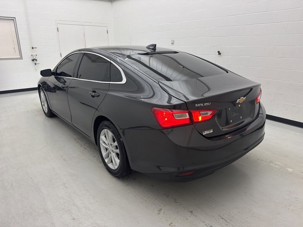 Used 2016 Chevrolet Malibu LT Car