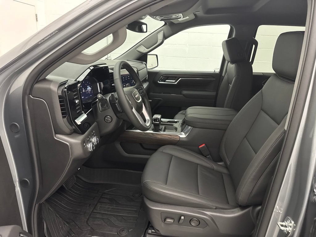2026 GMC Sierra 1500 SLT - Photo 20